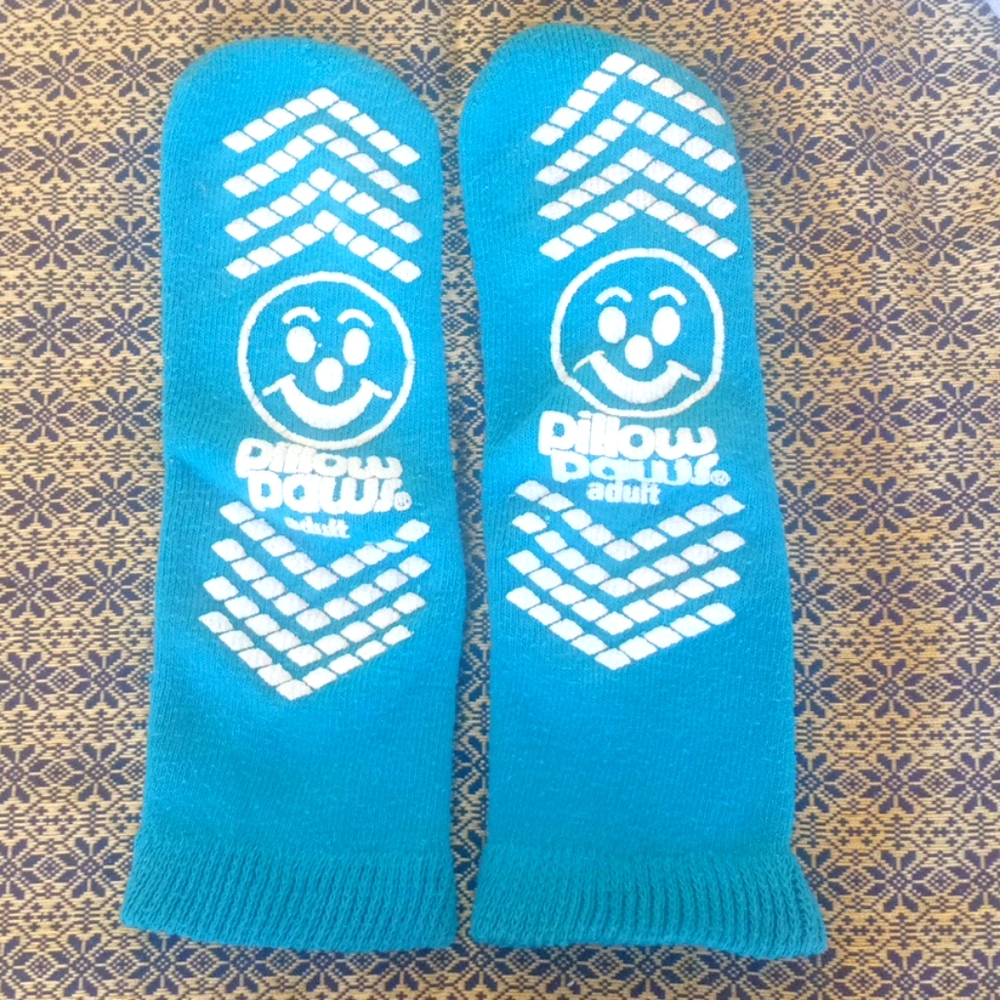 Pillow Paws Adult - non slip socks